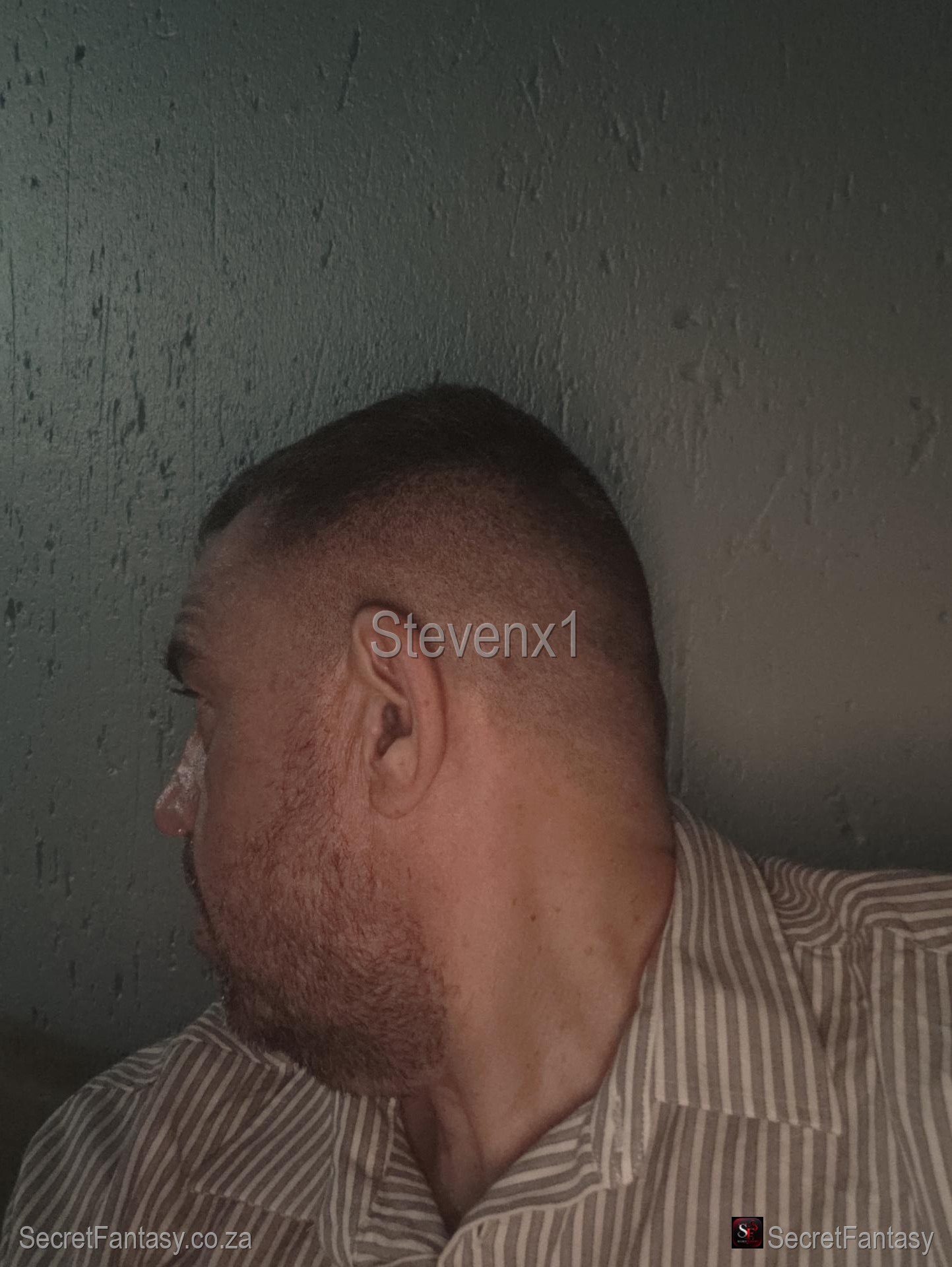 Swinger member near Roodepoort